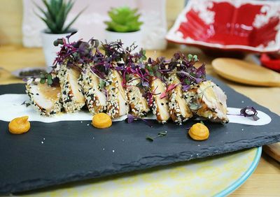 Chicken with Sesame Seeds