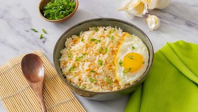 Sinangag (Garlic Fried Rice)