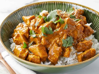 Restaurant-Style Simple Chicken Curry